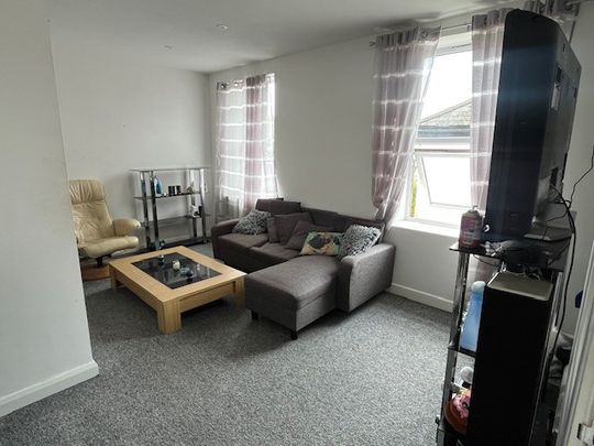 1 Bedroom | Richmond Lodge, PL4 6HN - Studio 4 - Photo 1