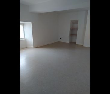 Location Appartement Studio 40 m² Rosnay - Photo 1