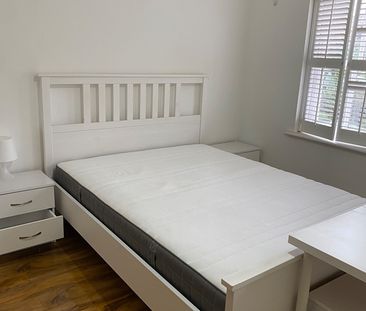 3 Bed Terraced House, Sarum Terrace, E3 - Photo 5