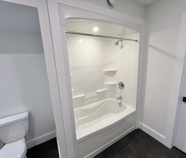 For Lease - 24A Valley Road, St. Catharines, Ontario - Photo 5