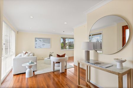 8 Caley Place, Barden Ridge NSW 2234 - House For Rent | Domain - Photo 2