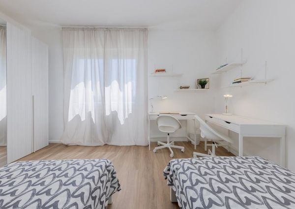 Via Cesare Cremonino, Padova, Veneto 35124