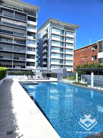 3 Bedroom Exclusive Penthouse Available Now - Photo 2