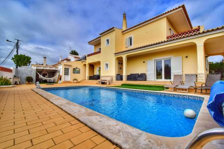 4 bedroom luxury House for rent in Lagos, Distrito de Faro - Photo 2