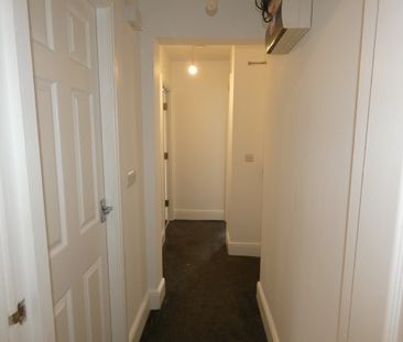 Alexandra Road Flat 6 - Photo 6