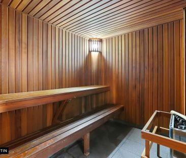 MGM MARTIN - TWO BEDROOM APARTMENT - Photo 6