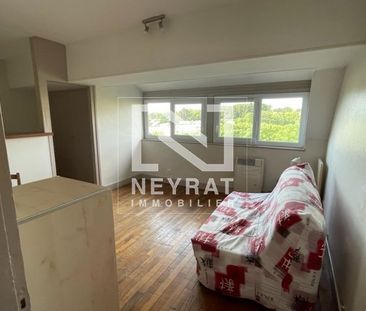Location Appartement 2 pièces 34m² LE CREUSOT 71200 - Photo 2