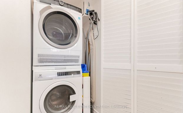 For Lease - 3605 Kariya Drive Unit# 2007, Mississauga, Ontario - Photo 1