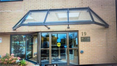 For Lease - 19 King Street Unit# 903, London East, Ontario - Photo 3