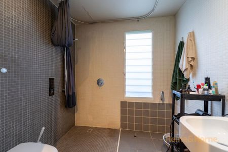 Stunning 2-Bedroom Terrace in the Heart of Brunswick with parkland at your door step! - Photo 5