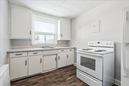 For Lease - 145 North Service Road Unit# 1, Oakville, Ontario - Photo 2