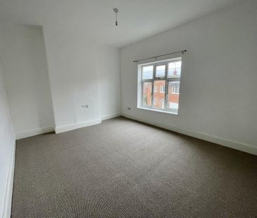 3 bedroom semi-detached house to rent - Photo 6