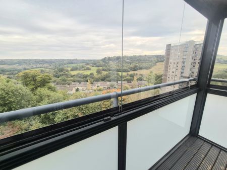 Wheatley Court, Halifax - Photo 4