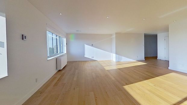 4555 Bonavista Avenue - Photo 1