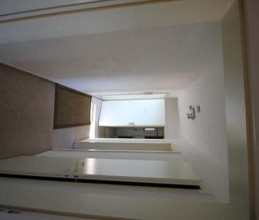 Klein aber Dein: Schöne 1,5 Zimmer-Wohnung mit Duschbad und Einbauk... - Foto 1