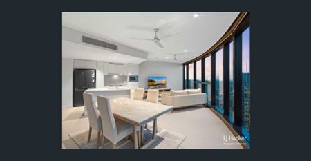 Sky-High City Living | Luxury 2-Bedroom Apartment in Brisbanes Premier Skyrise - Photo 3
