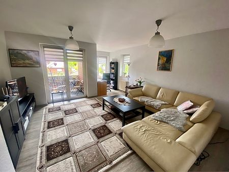 Großzügige 4-Zimmer-Wohnung in zentraler Lage von Marklohe! - Photo 2