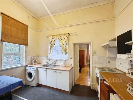 Studio to rent - Photo 5