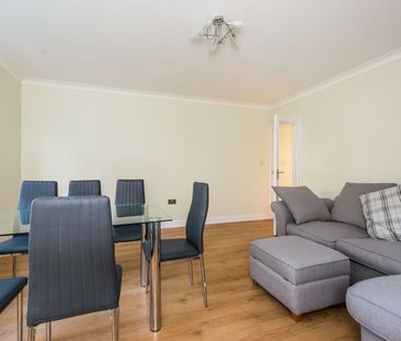 Grange Road, London, W5 5QR - Photo 2