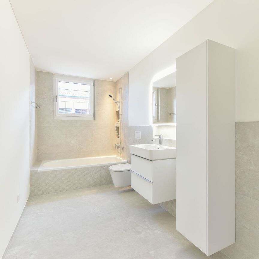 4.5 Zimmer, 125 m², 2. Stock - Photo 1