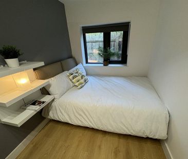 1 bedroom in a house share to rent - Photo 5