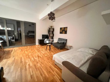 ICH WILL HOCH HINAUS - Dachgeschosswohnung mit Terrasse und Klimaanlage - Photo 3