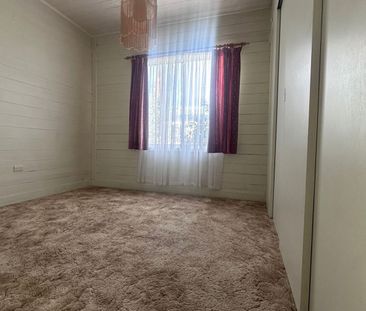 43 Henry Street, Pakenham - Photo 3