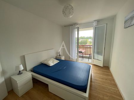 Location Appartement 3 pièces 56m² - Photo 3