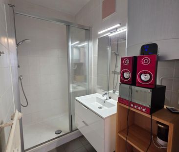 LIEGE – Hypercentre, lumineux appartement 1 ch + terr. - Loyer: 620... - Photo 5