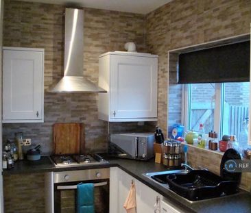 2 bedroom bungalow to rent - Photo 3