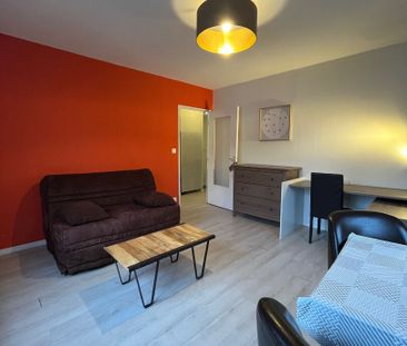 Location Appartement 1 pièce 31m² - Photo 1