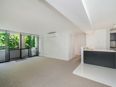 11/82 Royal Street, East Perth - Photo 2