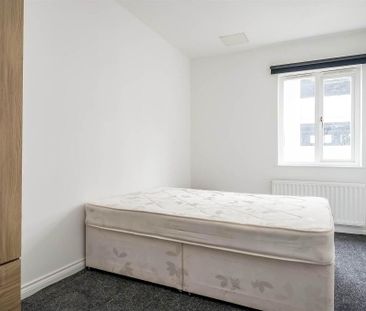 409 Saint Anne's Square (Albert Court), 7 Edward Street, Belfast, B... - Photo 6