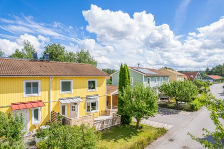 Enstigen, Vänge - Photo 2