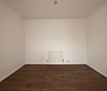 Chester Road, Castle Bromwich, BIRMINGHAM - Photo 2