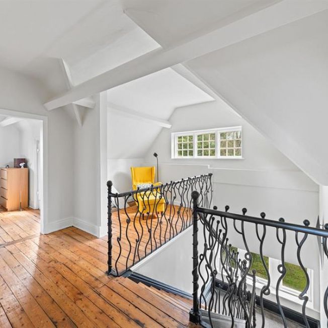 4 Bedroom Apartment To Let - Photo 1