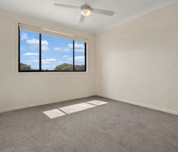 Modern Townhouse in Secure Complex - Photo 2