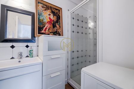 Appartement Paris 2 pièces 21 m2, - Photo 2