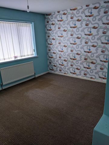 3 bedroom terraced house to rent - Photo 2