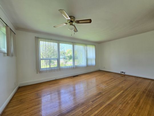 For Lease - 71 Deerfield Road, Toronto, Ontario - Photo 1