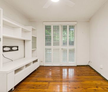 Convenient and Easy-Care One-Bedroom Apartment Living - Photo 1