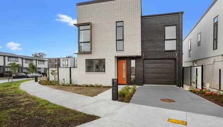 Modern Home in Mangere! - Photo 4