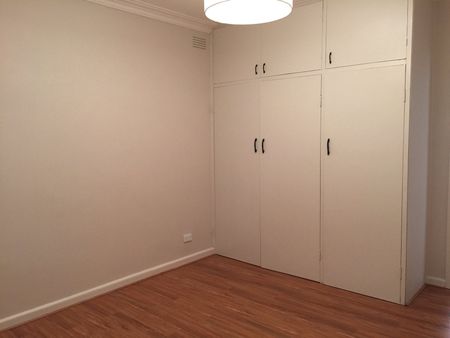 4/178 Doncaster Road, Balwyn North VIC 3104 - Photo 2