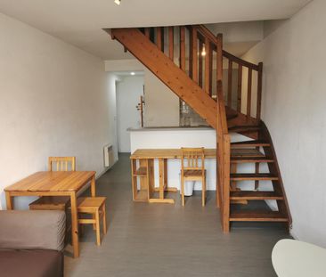 Location Appartement 2 pièces 44m² BORDEAUX 33000 - Photo 1