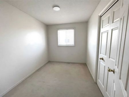 For Lease - 5999 Andrea Drive, Niagara Falls, Ontario - Photo 3