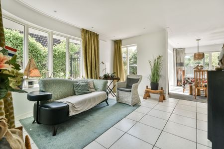 Huis te huur: Ronde Zonnedauw 27 1991 HT Velserbroek - Photo 2