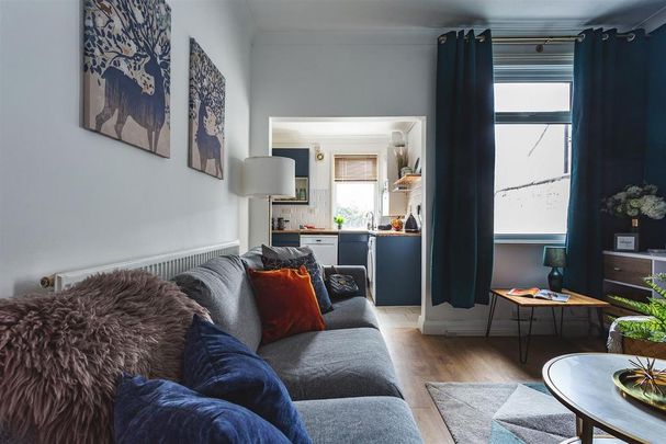 4 bedroom house to rent - Photo 1