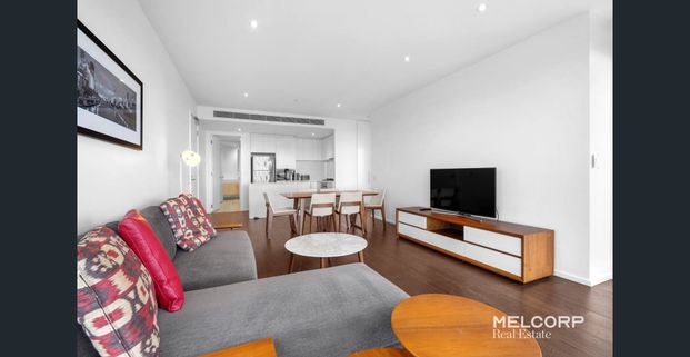 SKYLOUNGE ACCESS AND VIEWS OVER THE BAY AT PRIMA - FURNISHED - Photo 1