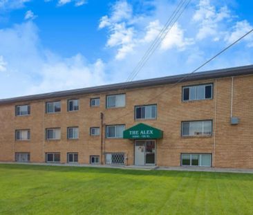 - 1 Bedroom at Alex Manor - Photo 5