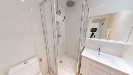 Appartement 5 pièces 4 chambres 91 m² Secteur Palais de Justice - Photo 4